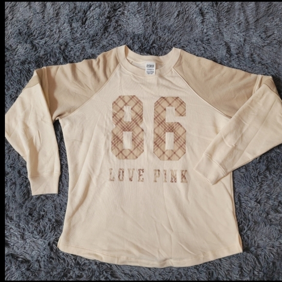 VS Pink Pullover - Picture 3 of 4